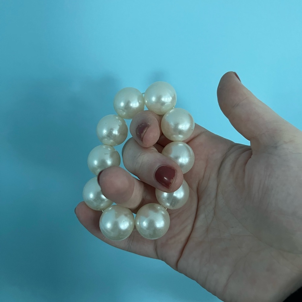 Large Pearl beaded bracelet